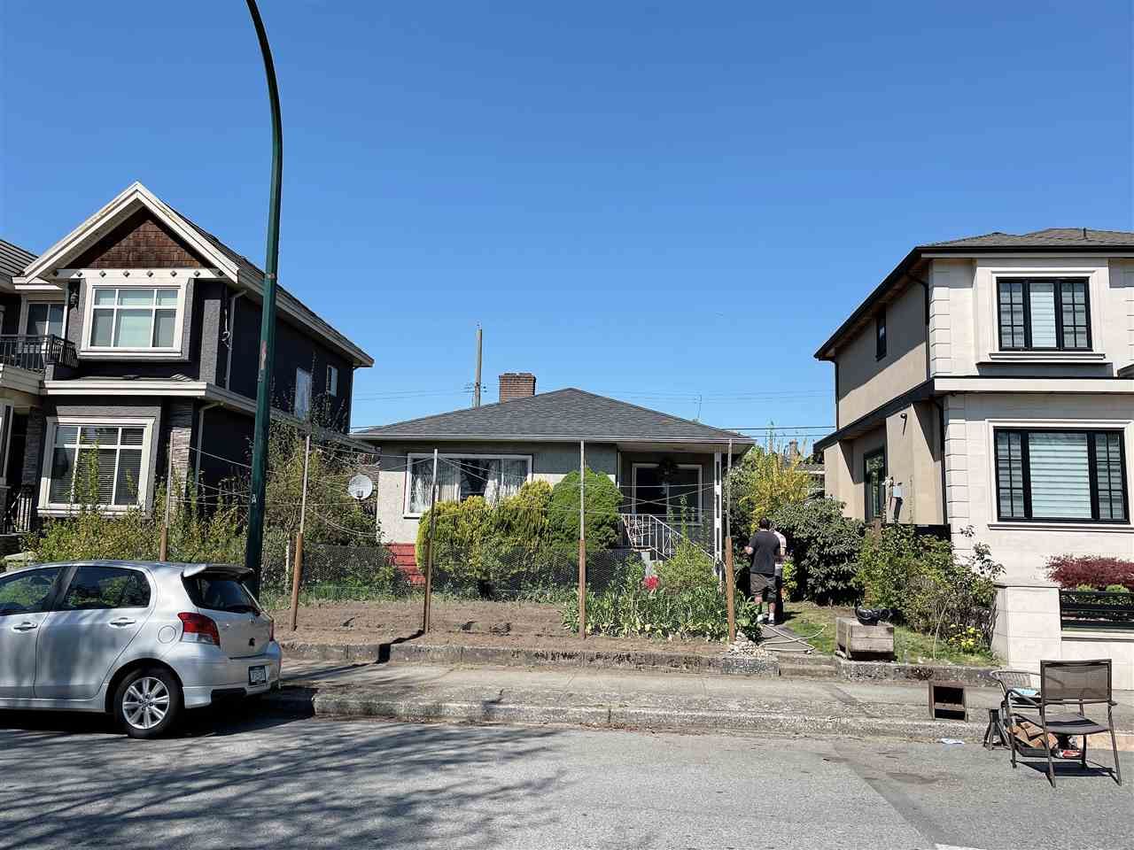 I have sold a property at 453 61ST AVE E in Vancouver
